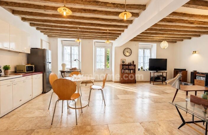 Maison de caractère 180 m² rénovée par architecte (travertin, laine de bois) sur jardin 700 m² — À l'orée de la forêt — photo 3
