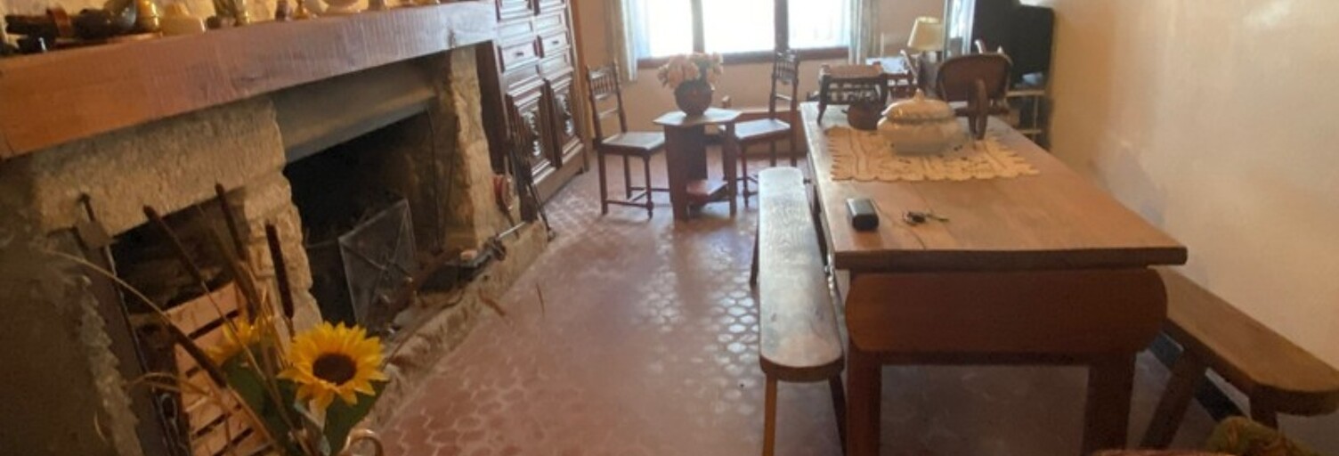 Maison 4 Pièces 103 m² à vendre à Le Vernet-Chaméane (63580)