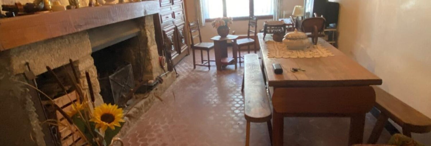 Maison 4 Pièces 103 m² à vendre à Le Vernet-Chaméane (63580)