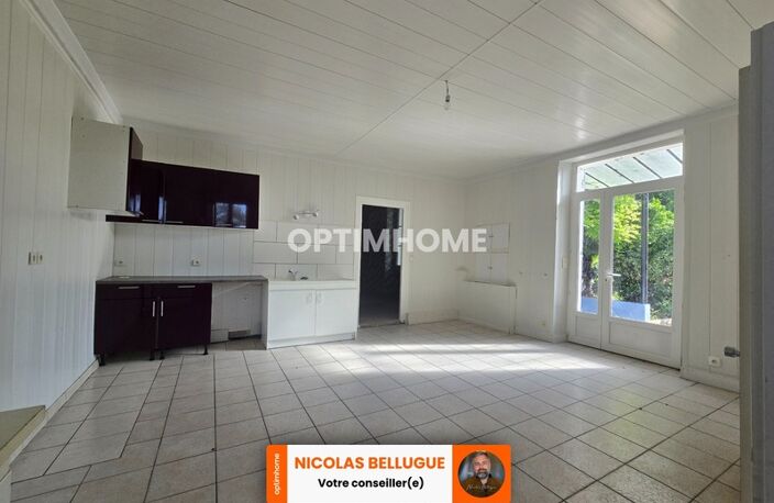 Maison de famille avec beaux volumes et grange attenante — photo 5