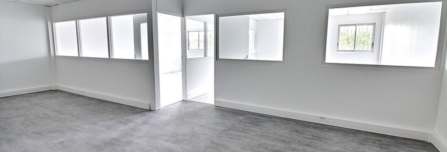 Bureau 3 Pièces 77 m² à louer à Trappes (78190)