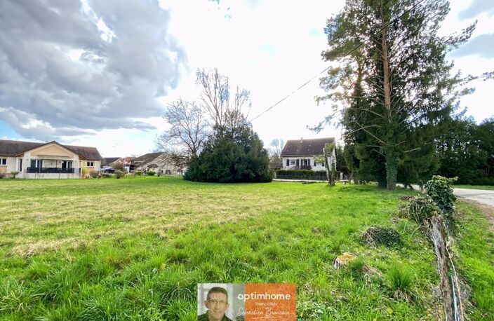 Cramans – Beau terrain constructible de 970 m² dans un environnement calme et verdoyant — photo 3