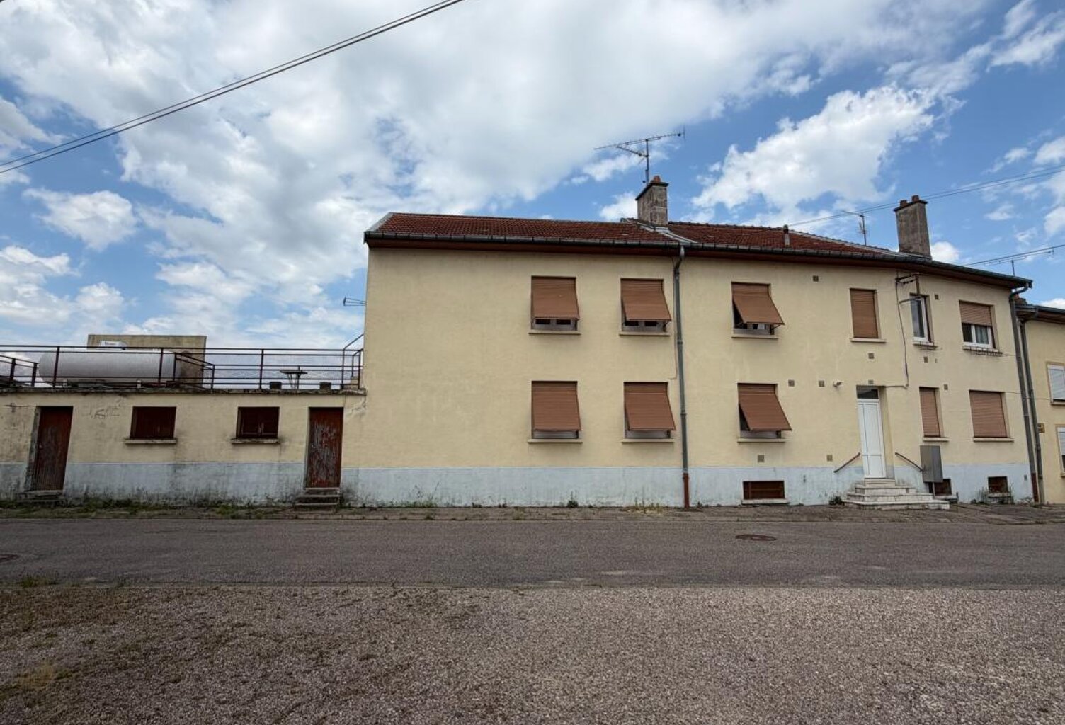 Immeuble à vendre CROISMARE (54) — photo 1