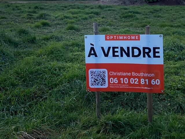 Garat. Terrain  1386 m² avec CU — photo du bien