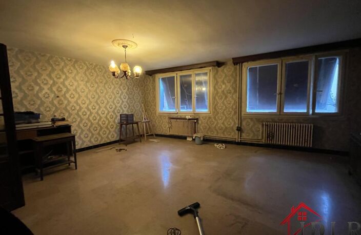 Maison de 166 m2 habitables sur trois étages. Terrain 407 m2 — photo 3