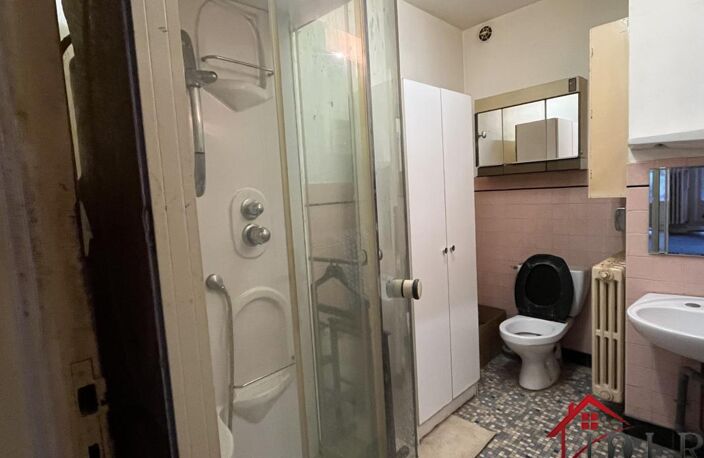 Maison de 166 m2 habitables sur trois étages. Terrain 407 m2 — photo 4