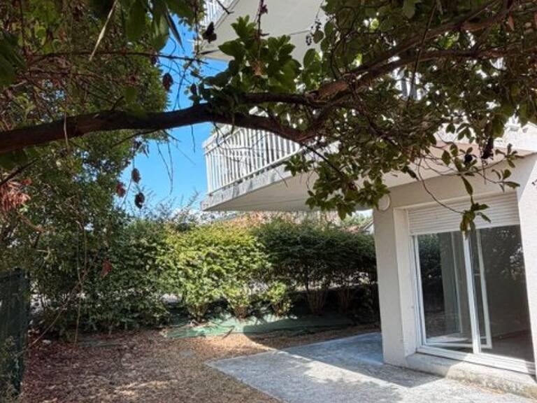 T2 — photo 1