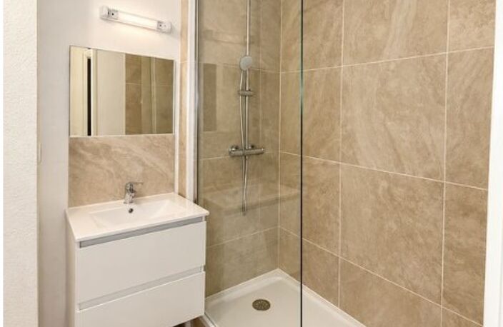 T2 — photo 3