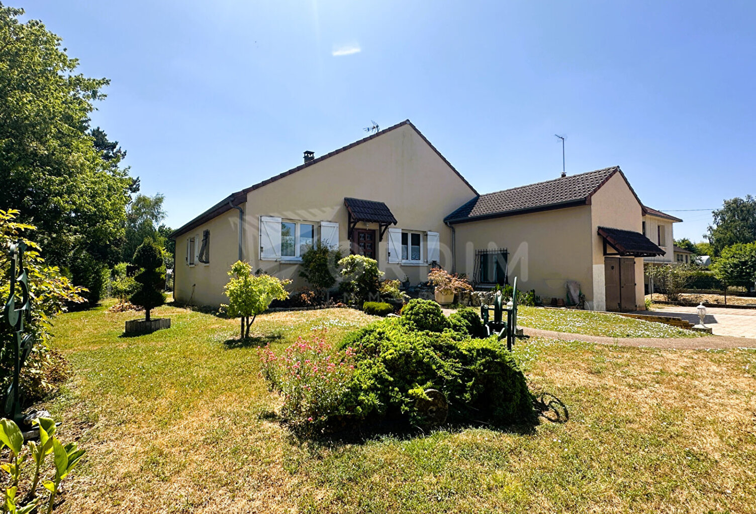 MAISON DE PLAIN PIED - JOIGNY — photo 1
