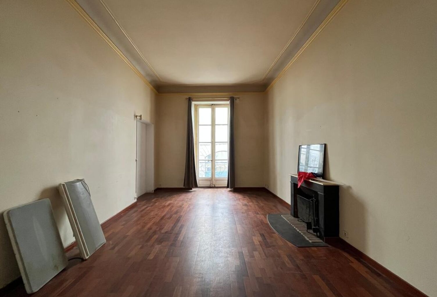 Appartement 117m2 à rénover en emplacement n°1 à Nantes — photo 1