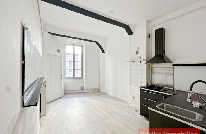 Immeuble À Vendre — photo 2