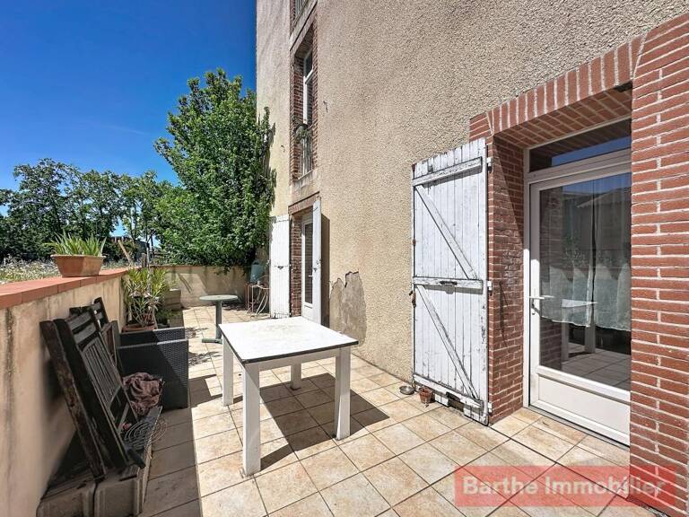 Appartement À Vendre — photo 1
