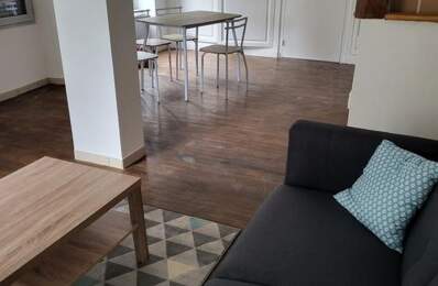 Appartement de 47m2 à louer sur Villeneuve-sur-Yonne — photo du bien