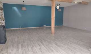 Maison 5 Pièces 220 m² à louer à Châlus (87230)