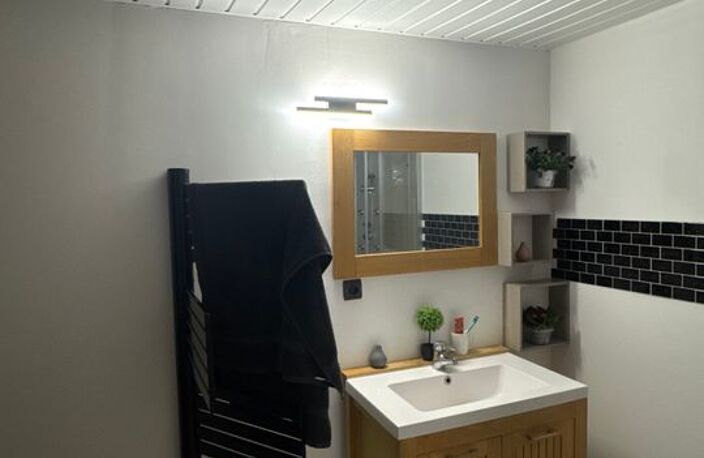 Maison de 220m2 à louer sur Châlus — photo 2