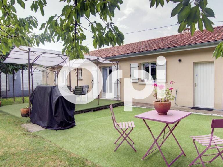 Exclusivité Orpi - Plain-pied avec terrain à La Grand-Croix — photo 1