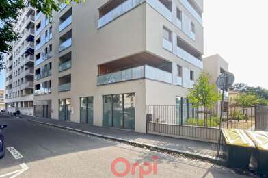 Commerce  39000 €