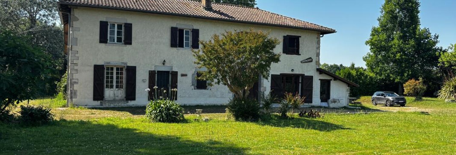Maison 9 Pièces 245 m² à vendre à Saint-Martin-de-Hinx (40390)