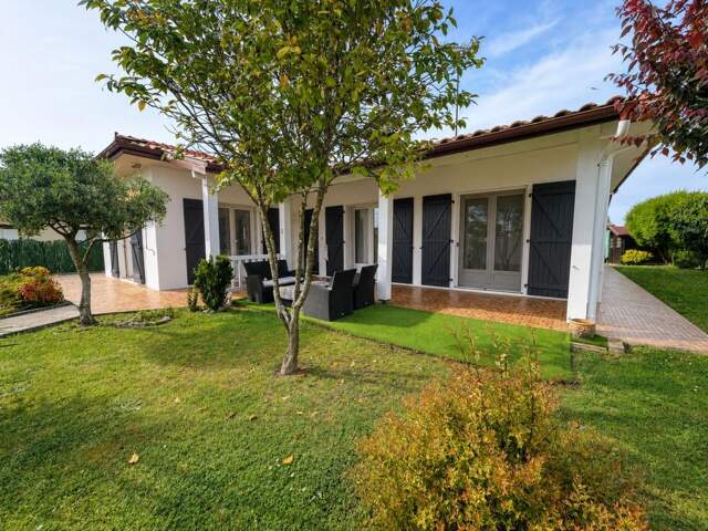 🏡 Maison de plain-pied 134 m² – 4 chambres – Garage – Quartier calme à Dax — photo du bien