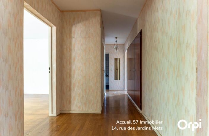 Appartement À Vendre — photo 2