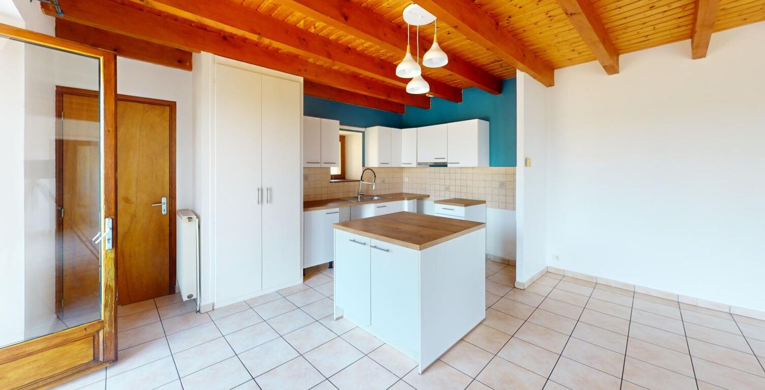 Maison À Louer — photo 1