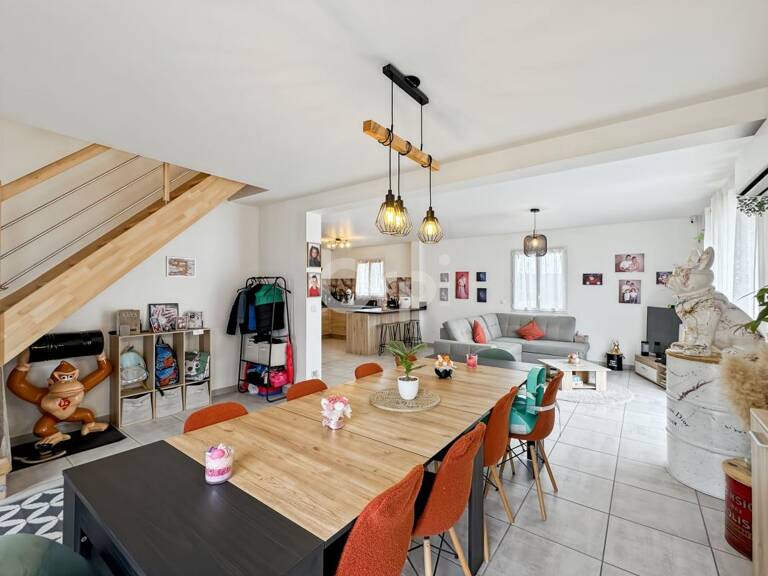 Maison à 5 minutes de Nonancourt, 4 chambres et garage — photo 1