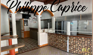 Commerce  160 m² à vendre à Saint-Esprit (97270)