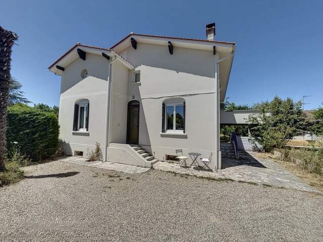 Bergerac, maison à vendre 162 m2 sur 1102 m2 de terrain  7 pièces  (24) — photo du bien