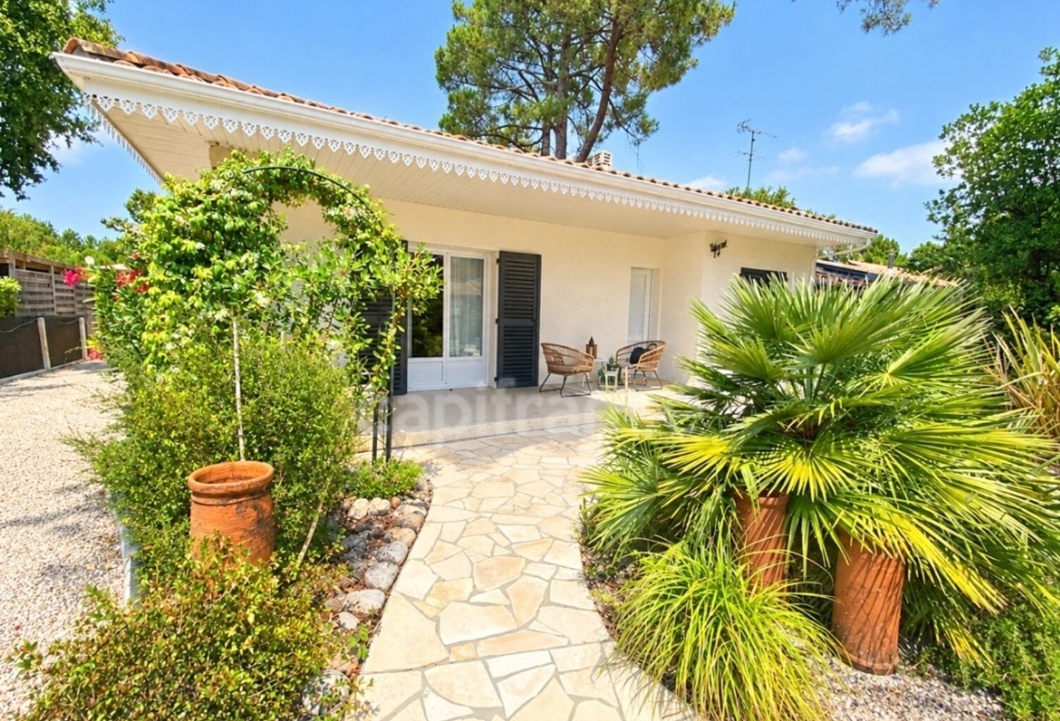 LACANAU PORT DE LA VILLE - MAISON 3 PIECES + TERRAIN DE 515m² -POSSIBILITE D AGRANDISSEMENT — photo 1