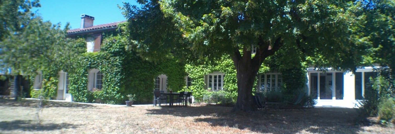 Maison 10 Pièces 270 m² à vendre à Châteaubernard (16100)