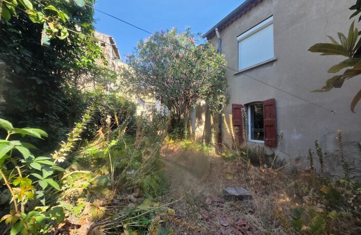 SAINT MARTIN DE VALGALGUES (30) idéal investisseur maison mitoyennes 91m² environ sur une parcelle de 175m² en centre ville — photo 2
