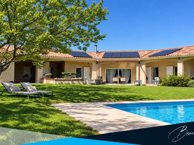 Maison T5 de 175m² sur terrain de 2500m² — photo du bien