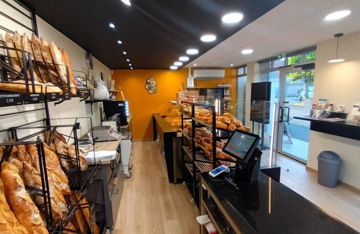 Boulangerie à vendre à OLBY (63) ! — photo 3