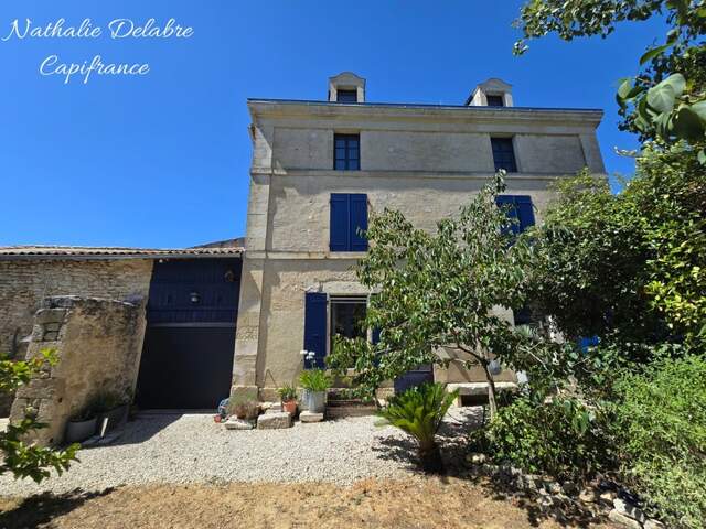 Maison à vendre 7 pièces proche de SAINT MAIXENT L'ECOLE (79) — photo du bien