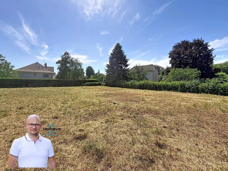 Terrain à vendre de 802,00 m² LES AVENIERES (38) — photo 1