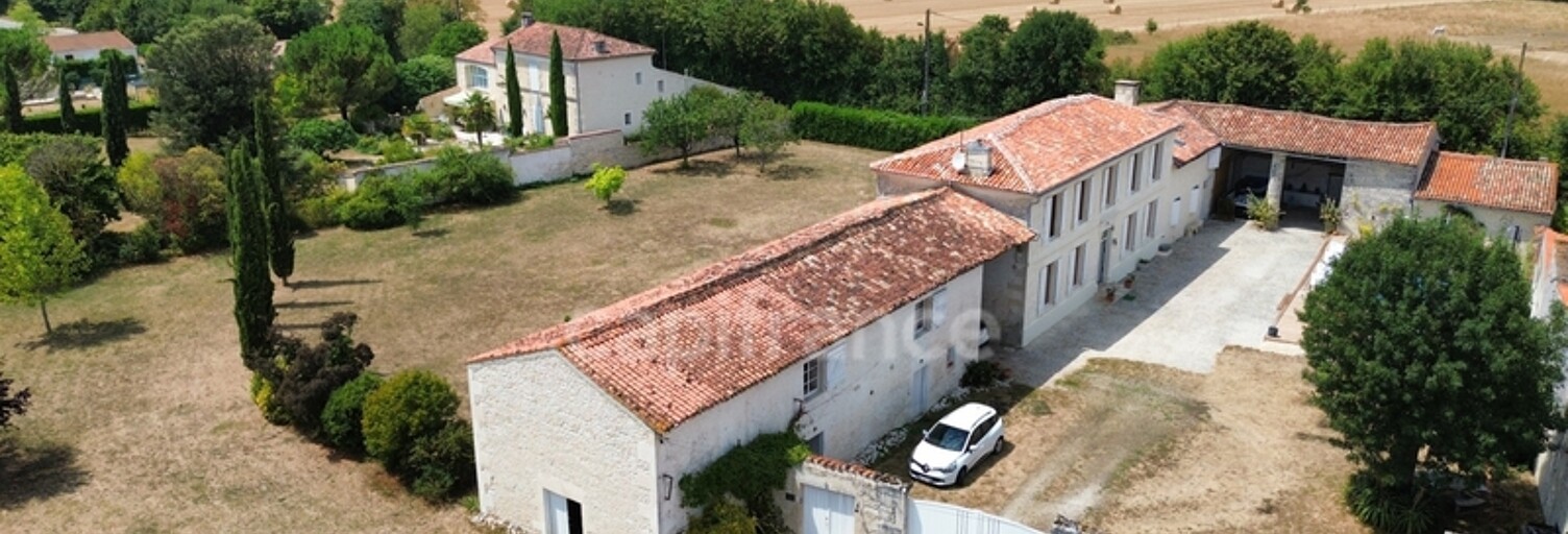 Maison 7 Pièces 272 m² à vendre à Varaize (17400)