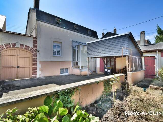 Maison à vendre 4 pièces LA BAZOCHE GOUET (28) — photo du bien