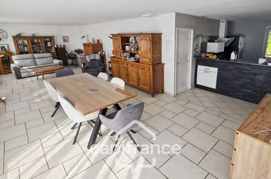 Maison 9 pièces 250000 €