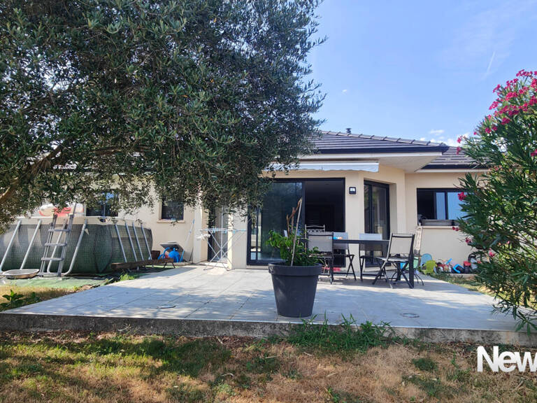 Plain-pieds 116 m² de 2013 - DONZENAC — photo 1