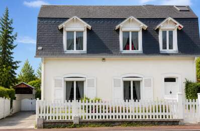 Maison de 5 pièces de 72 m² située à Deauville — photo du bien