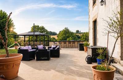 Maison de 7 pièces de 222 m² à Flavignac — photo du bien