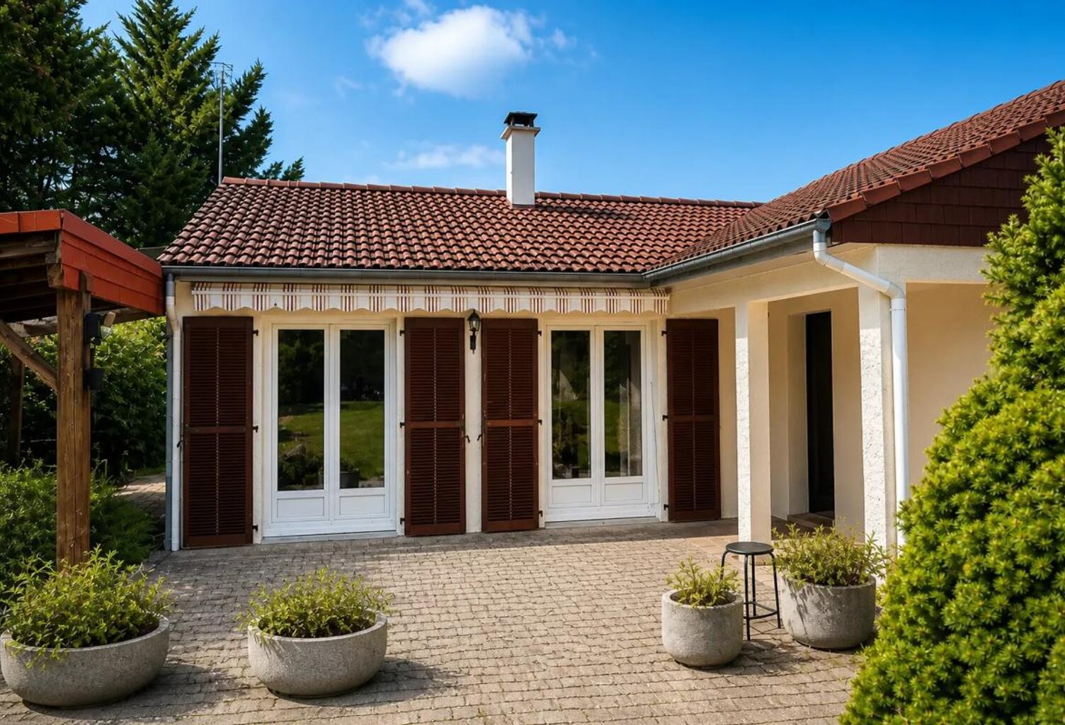 Maison de 5 pièces 108 m², terrain 1 500 m², garage — photo 1