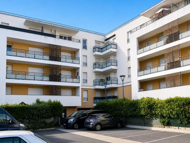 APPARTEMENT T5 - 84 M² - 77 190 - DAMMARIE-LES-LYS — photo du bien