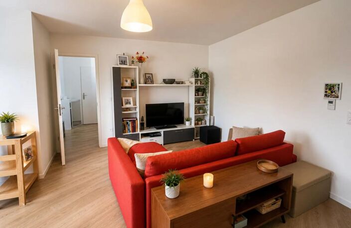 APPARTEMENT T5 - 84 M² - 77 190 - DAMMARIE-LES-LYS — photo 2