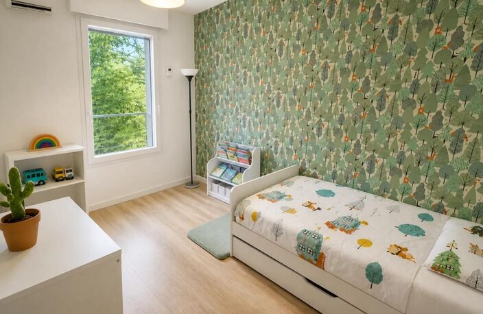APPARTEMENT T5 - 84 M² - 77 190 - DAMMARIE-LES-LYS — photo 4