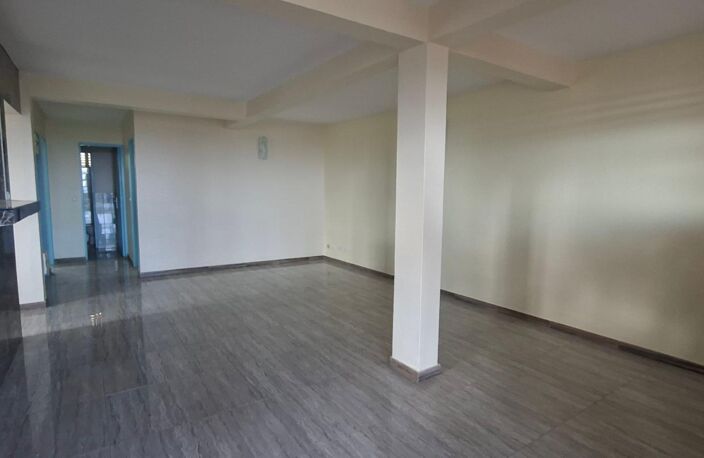 Appartement T3 non meublé À Louer Le diamant 86m² — photo 3