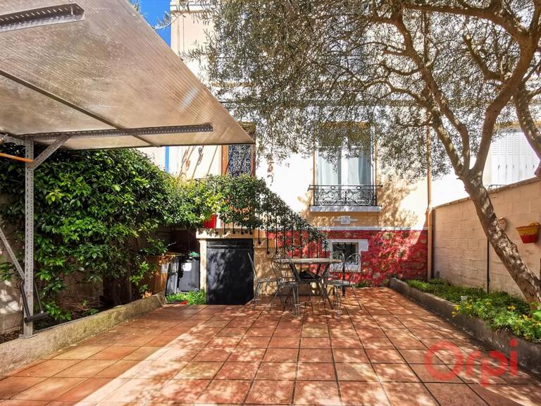 Maison À Vendre — photo 1