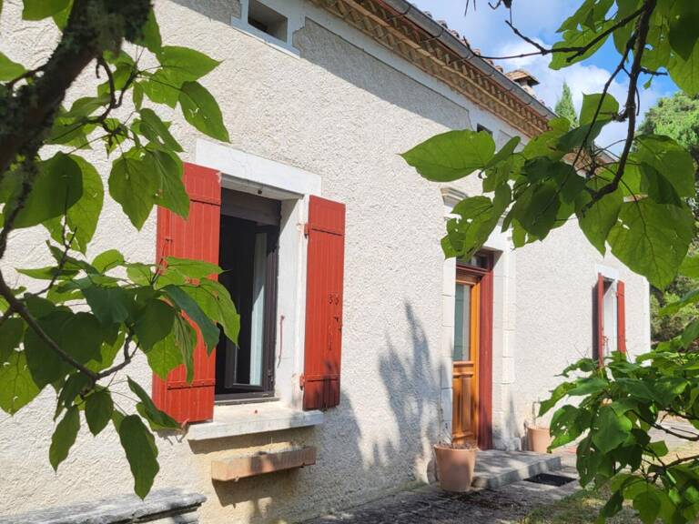Ancienne fermette : maison  122 m² et grange  420 m² sur parcelle de 3ha environs à la campagne — photo 1