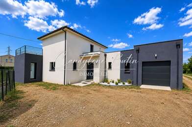 Maison 4 pièces 329000 €