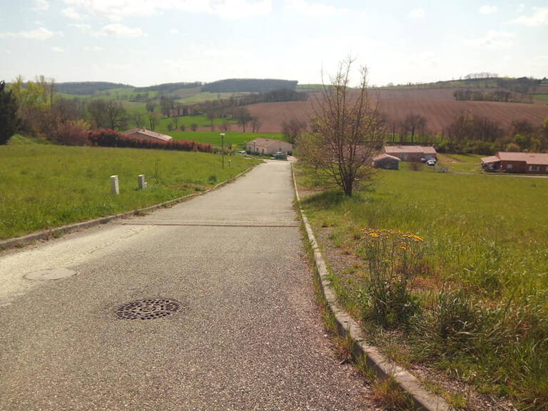 Terrain 1100m² Puycasquier (32120) 1 parcelle — photo 1